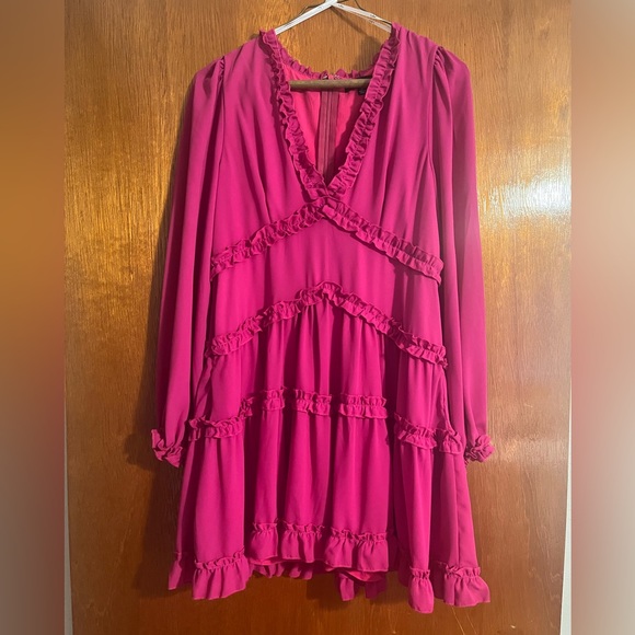 Lulus size Small Simply Darling Long Sleeve Ruffled Dress in Magenta - Picture 4 of 7